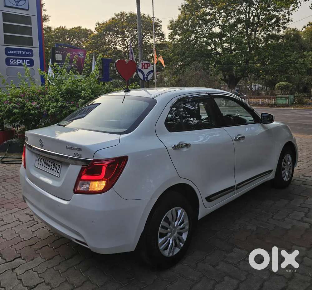 Maruti Suzuki Dzire 2021 Petrol 83000 Km Driven