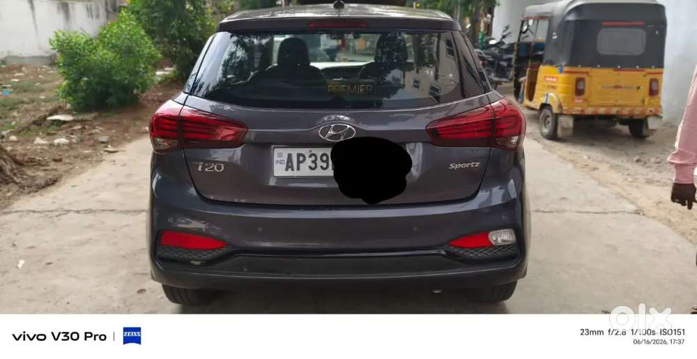 2020 Hyundai New I20 Sportz Vtvt Petrol 1st Owner 62000 Km Top Model