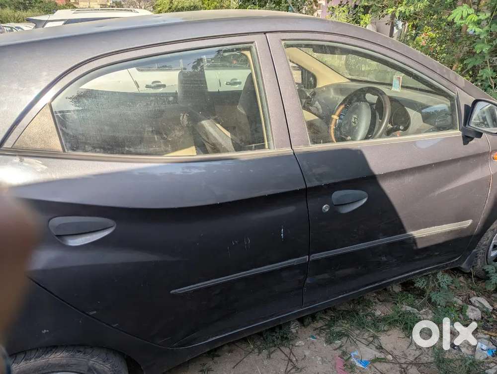 Hyundai Eon 2016 Petrol 70000 Km Driven