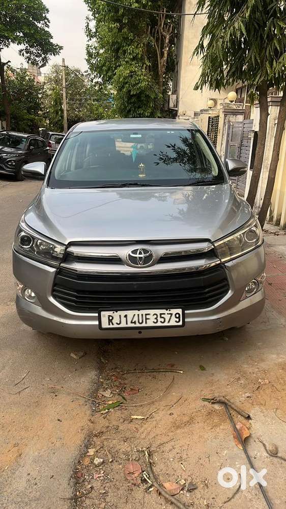 Toyota Innova Crysta 2017 Diesel 152000 Km Driven