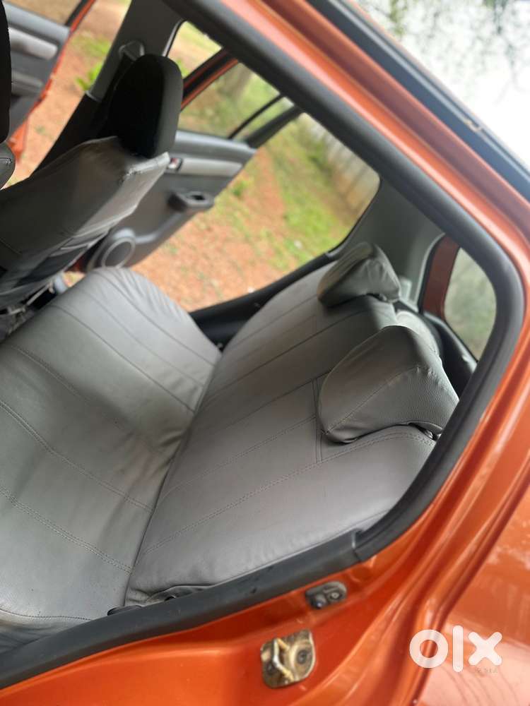 Maruti Suzuki Swift 2006 Petrol 87500 Km Driven