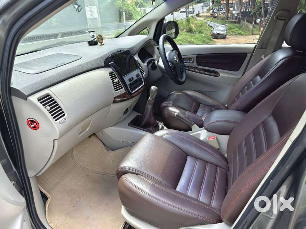 Toyota Innova 2.5 V 7 Str, 2012, Diesel