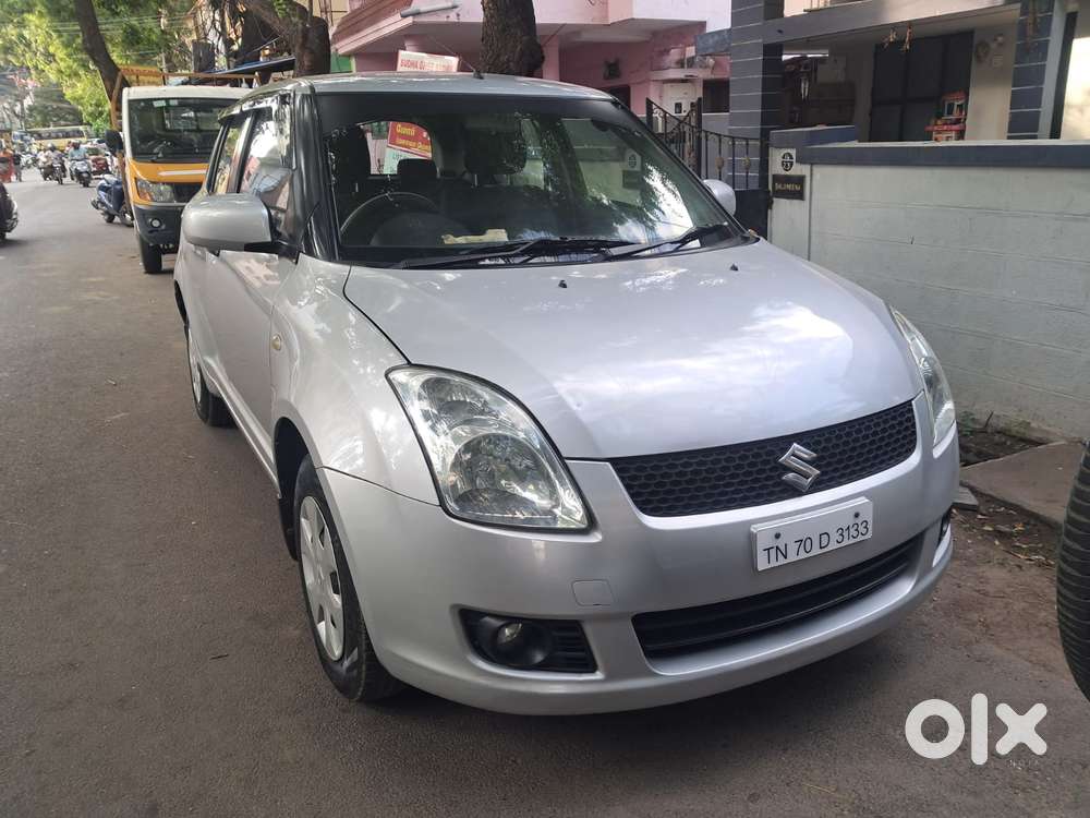 Maruti Suzuki Swift Vxi + Manual, 2011, Petrol