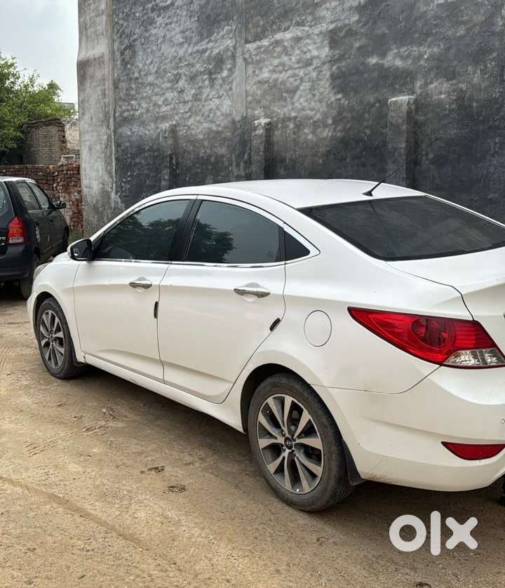Hyundai Verna 2014 Diesel 75000 Km Driven