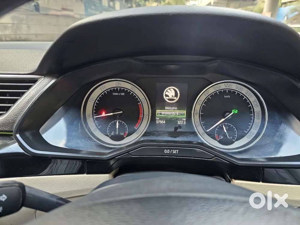 Skoda Superb 2018 Petrol 57000 Km Driven Dsg Auto