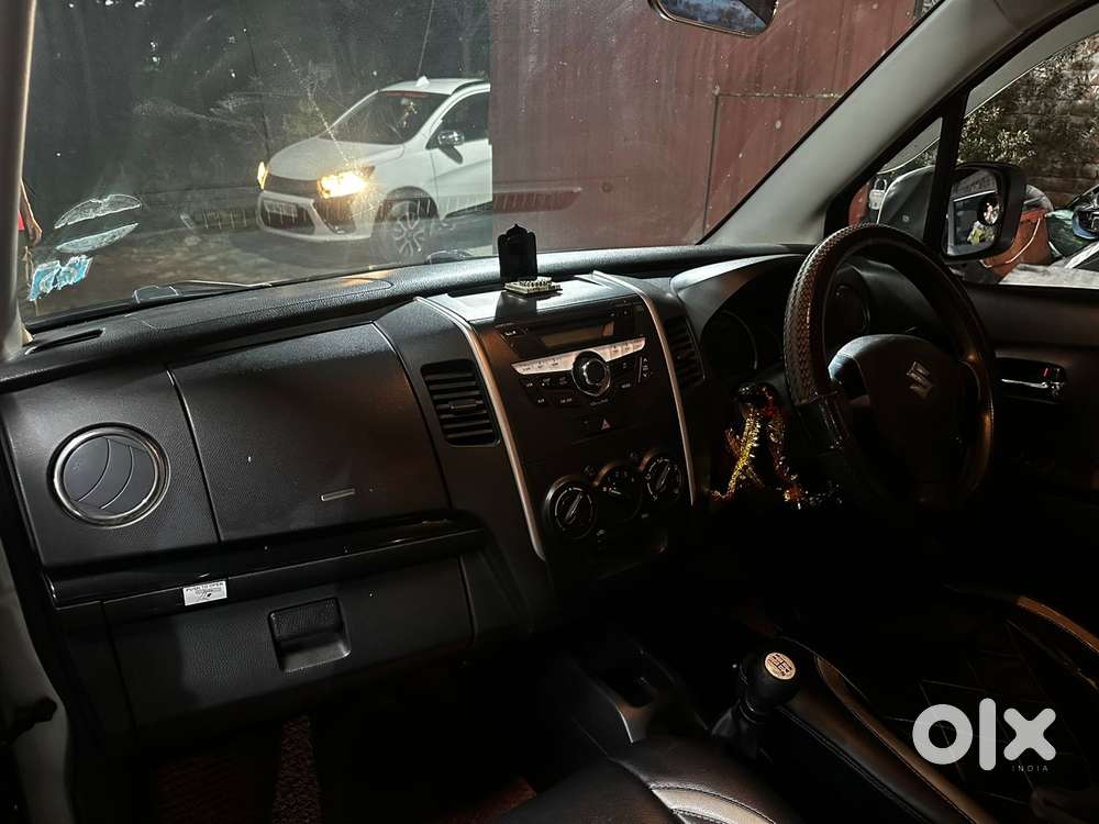 Maruti Suzuki Wagon R Stingray Vxi Optional, 2015, Petrol