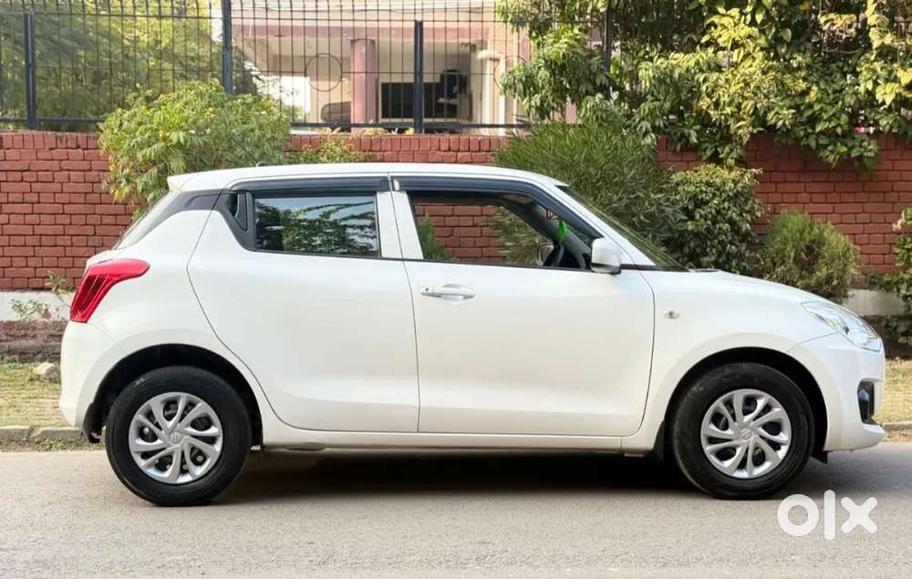 2020 Maruti Suzuki Swift Lxi Petrol