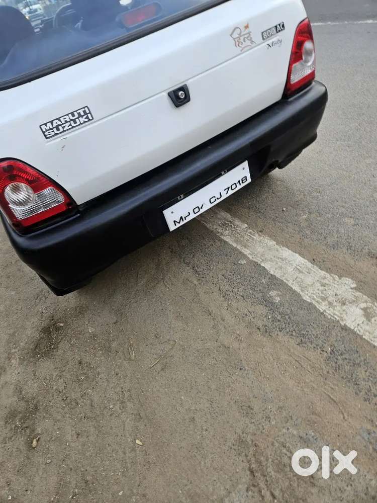 800 White Colour New Condition