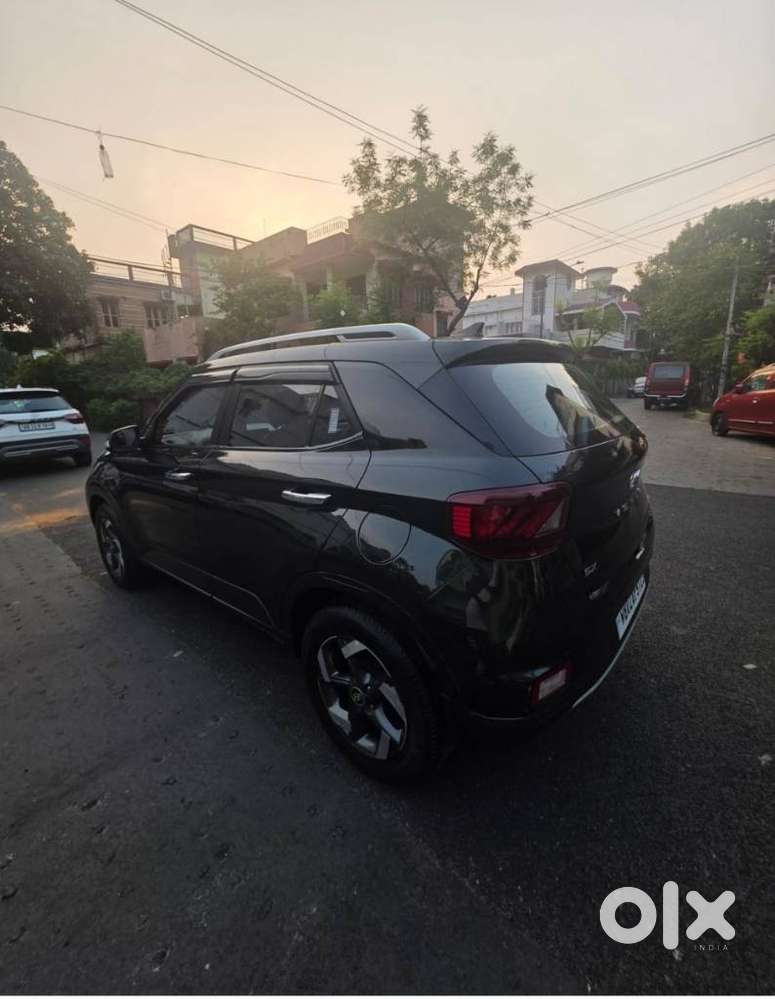 Hyundai Venue Sx, 2020, Petrol