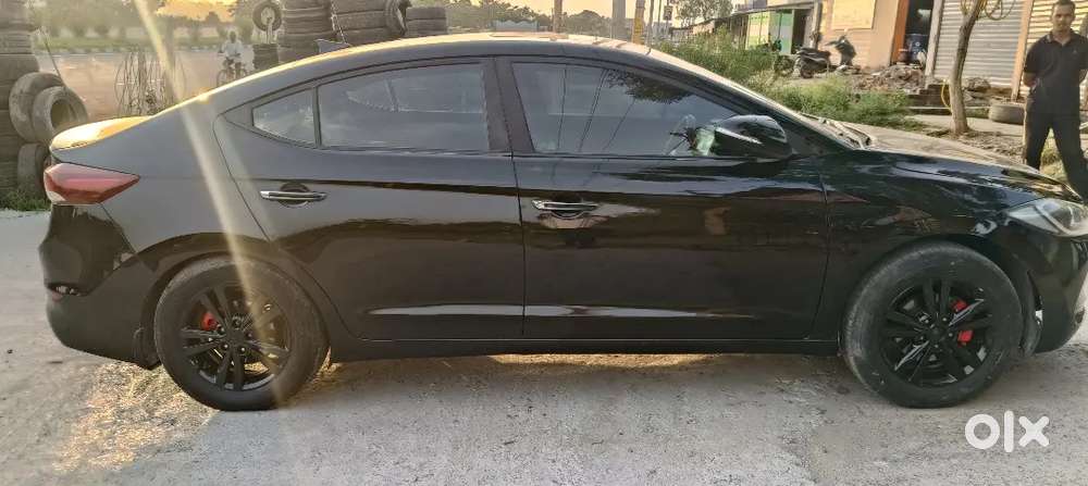 Elantra In Brand New Condition