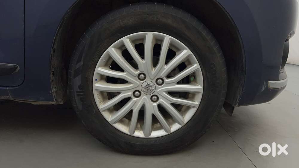 Maruti Suzuki Dzire 1.2 Zxi Amt, 2018, Petrol