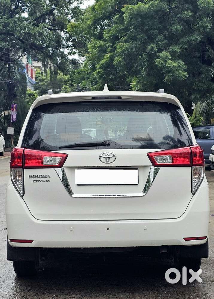 Toyota Innova Crysta 2.4 G Mt, 2017, Diesel