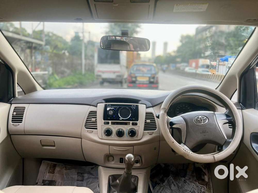 Toyota Innova 2012 Diesel Well Maintained
