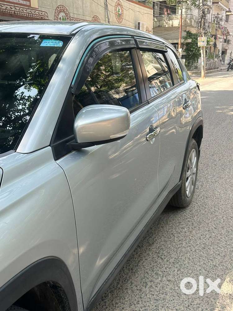Maruti Suzuki Grand Vitara 2023 Petrol Well Maintained