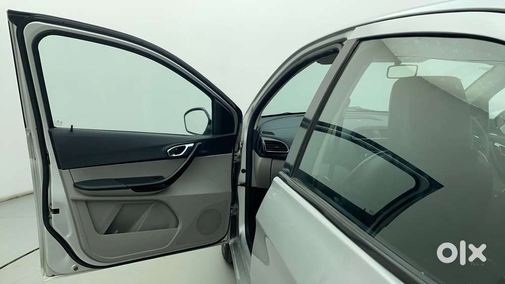 Tata Tiago Xz, 2018, Petrol