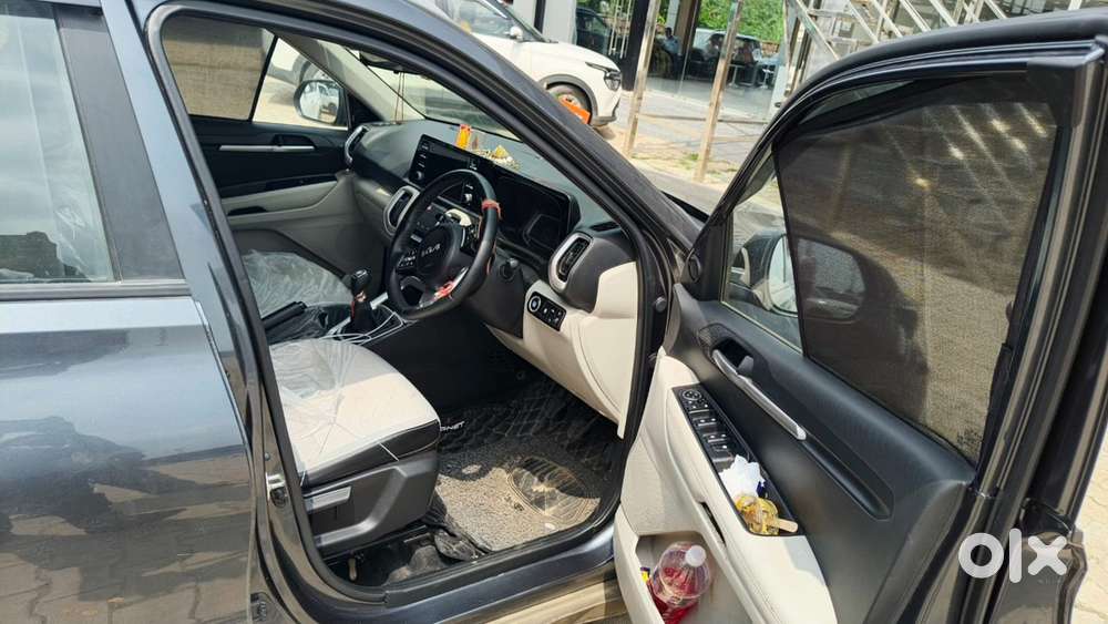 Kia Sonet Petrol Manual 2025