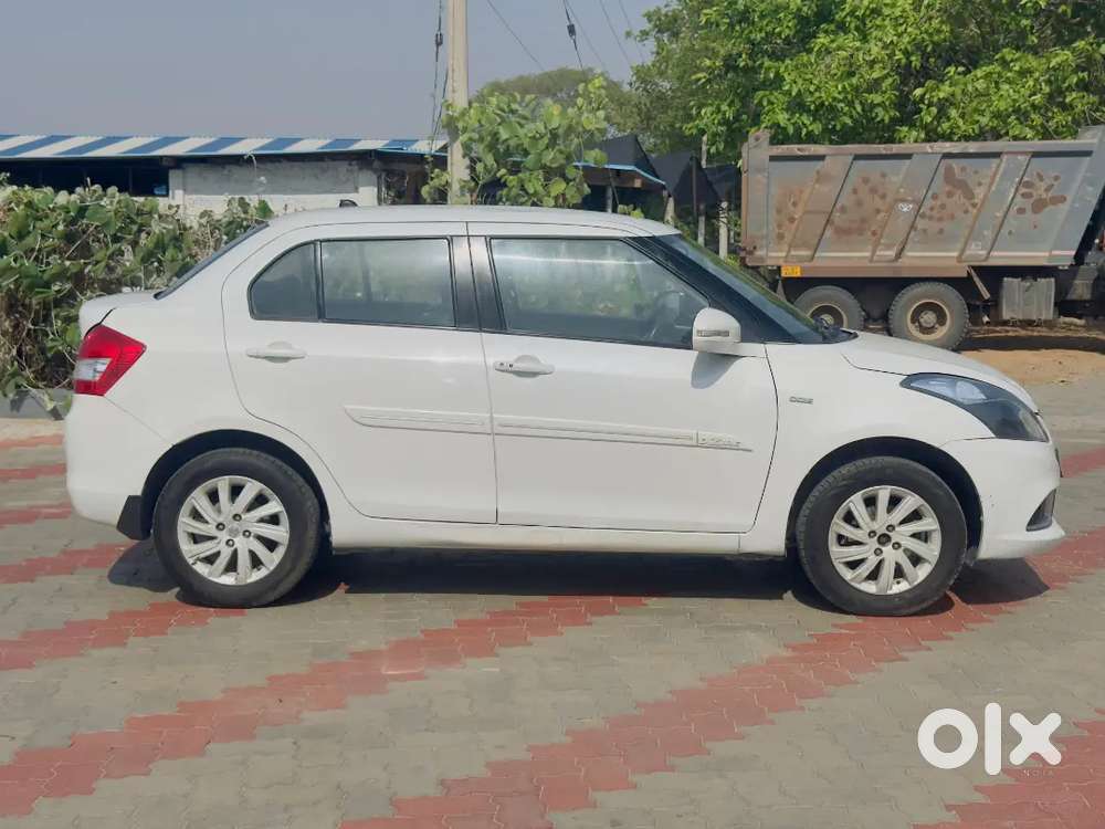 Maruti Suzuki Swift Dzire 2015 Diesel 123000 Km Driven