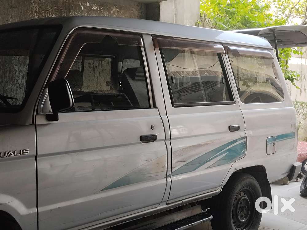 Toyota Qualis Gs 10-seater Diesel  2002  Single Owner  Well Maintai