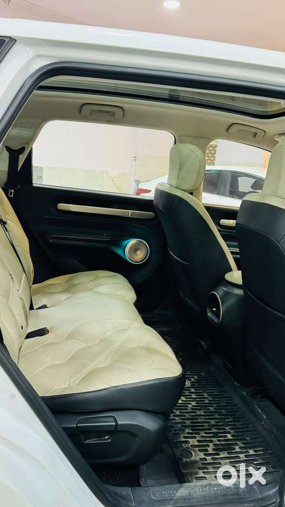 Mg Windsor Ev Essence, 2025, Electric