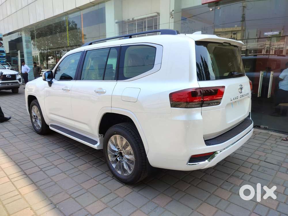 Toyota Land Cruiser 3.3 Zx Diesel, 2025, Diesel