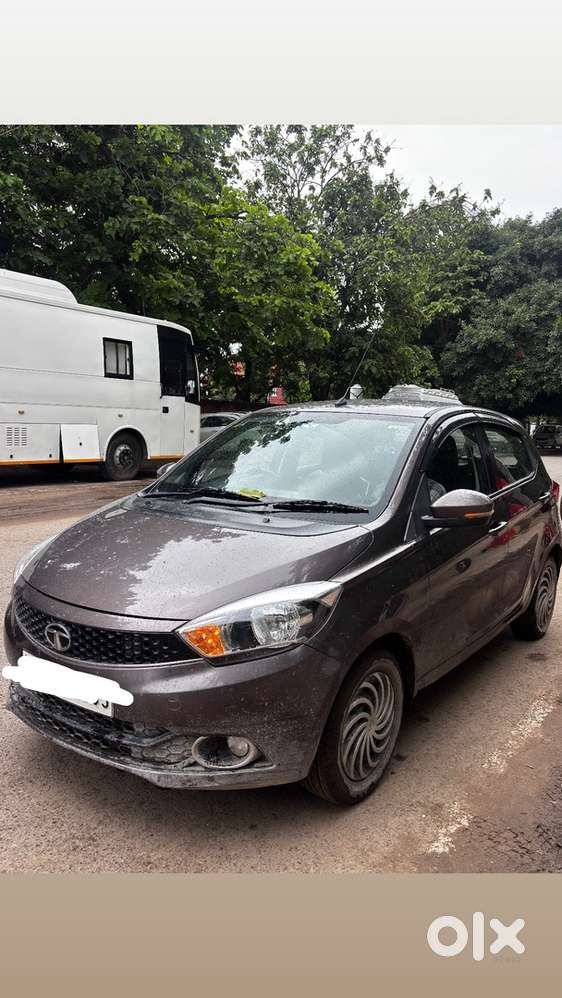 Tata Tiago Zx 2017