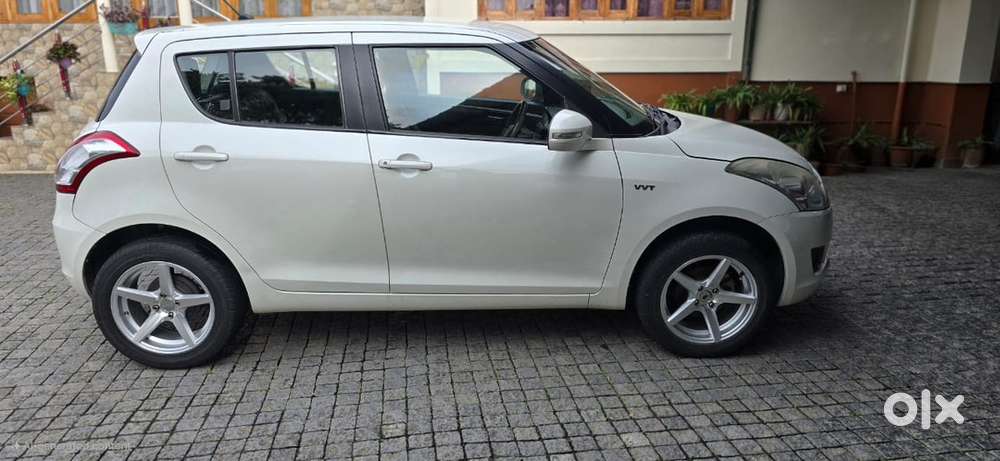 Maruti Suzuki Swift Petrol 2014