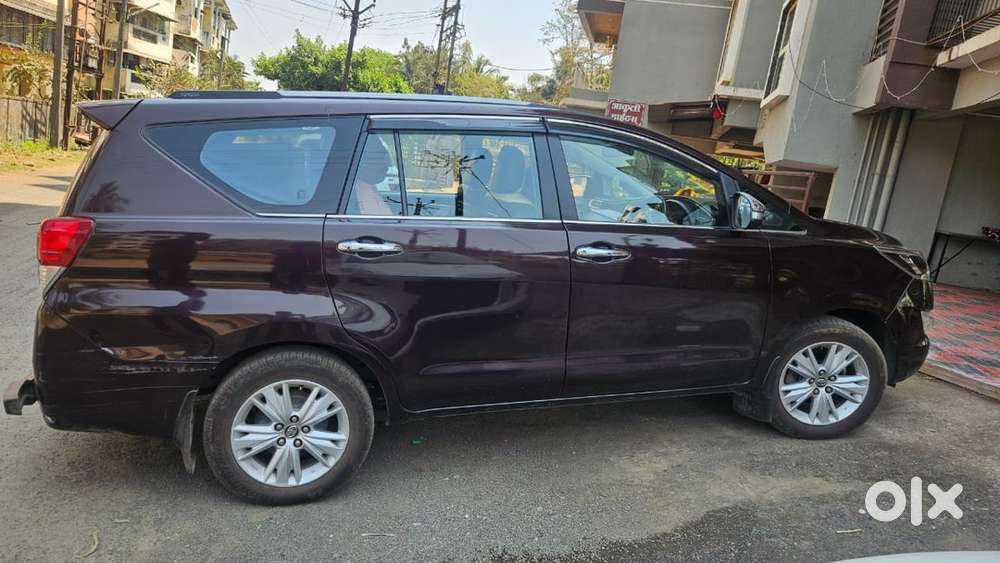 Toyota Innova Crysta 2016