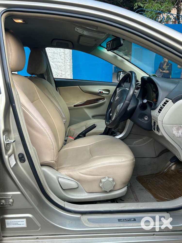 Toyota Corolla Altis 2010-2013 G, 2012, Petrol