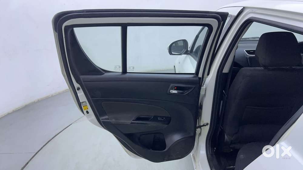 Maruti Suzuki Swift Vvt Vxi, 2012, Petrol