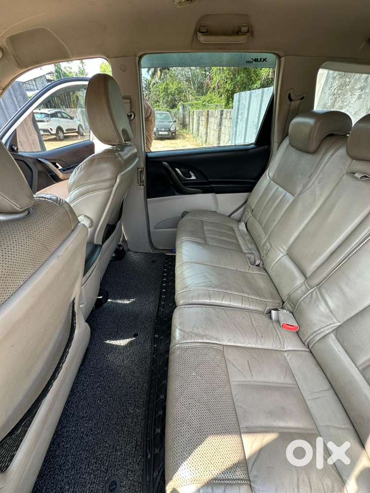 Mahindra Xuv500 W8, 2015, Diesel