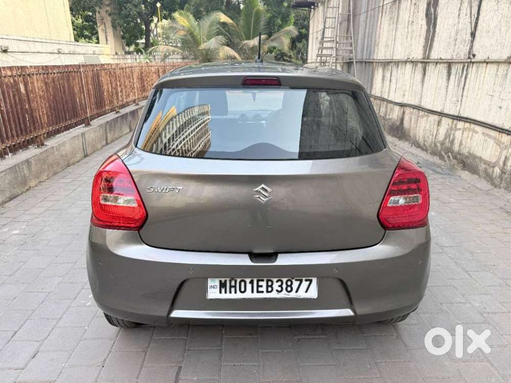 Maruti Suzuki Swift Vxi + Manual, 2022, Petrol