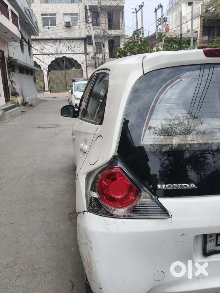 Honda Brio Mt 2013