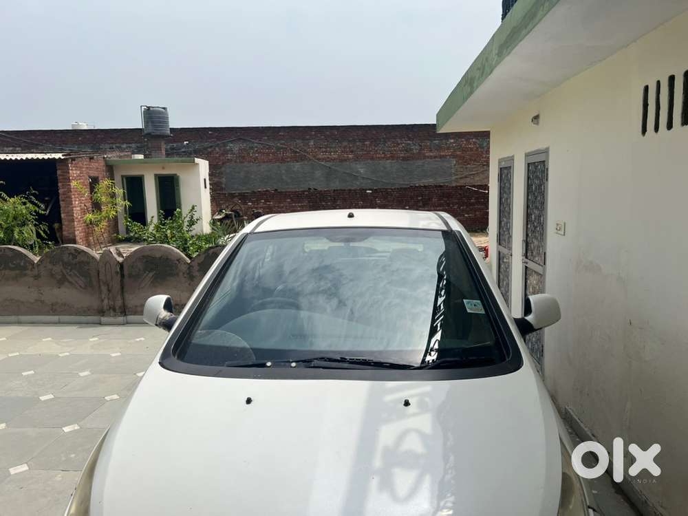 Tata Indica Vista Diesel Manual 2nd Owner 2015
