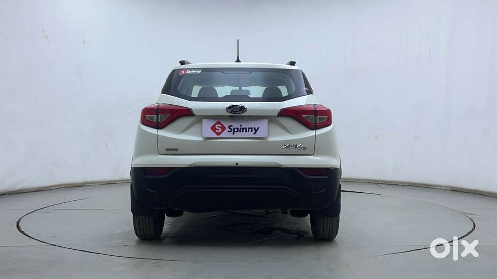 Mahindra Xuv300 1.2 W6 Amt Petrol, 2021, Petrol