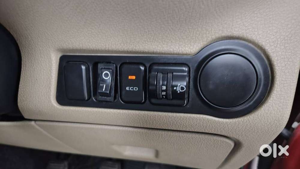 Mahindra Tuv 300 T6, 2016, Diesel