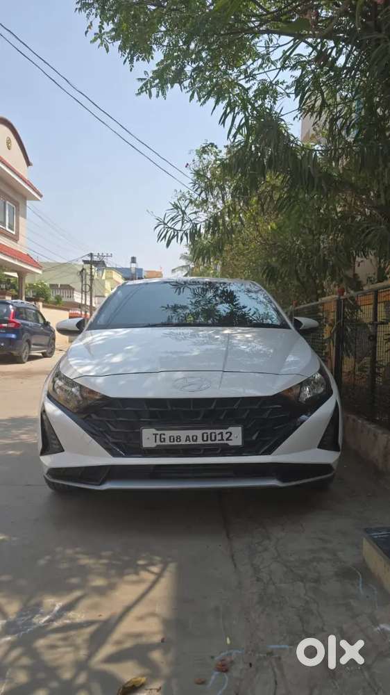 Car For Urgent Sale!