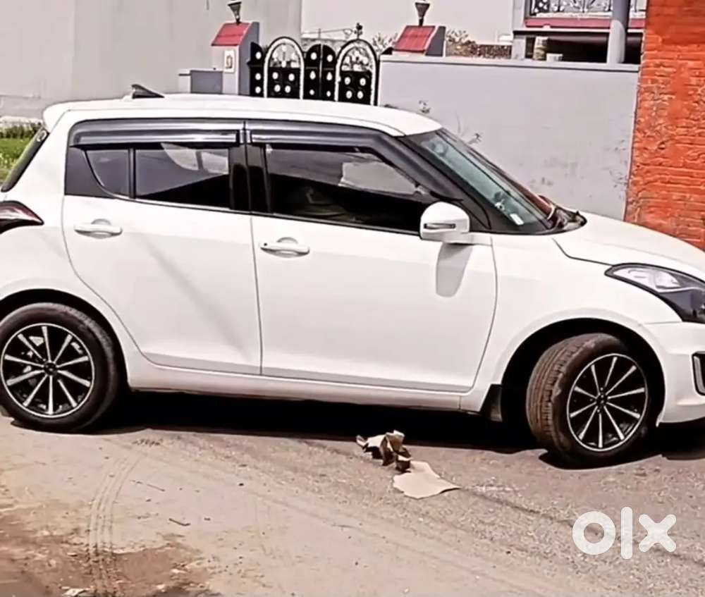 Maruti Suzuki Swift 2015 Petrol Manual