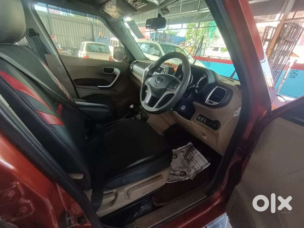 Mahindra Tuv 300 T8 Plus Amt, 2020, Diesel