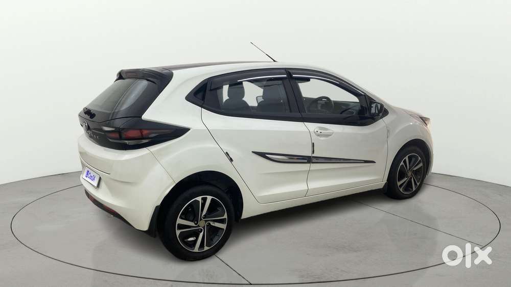 Tata Altroz 1.2 Xza Plus, 2023, Petrol