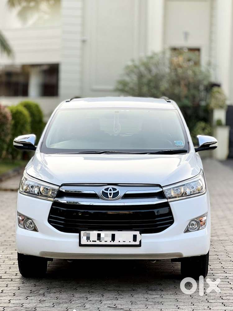 Toyota Innova Crysta