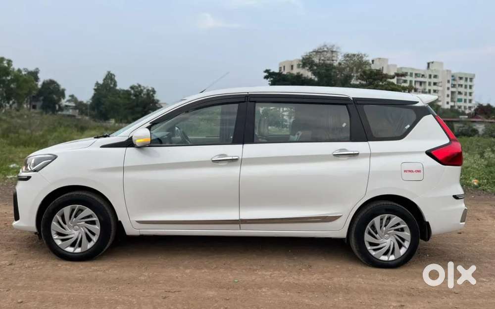 Maruti Suzuki Ertiga Vxi Cng, 2022, Cng & Hybrids