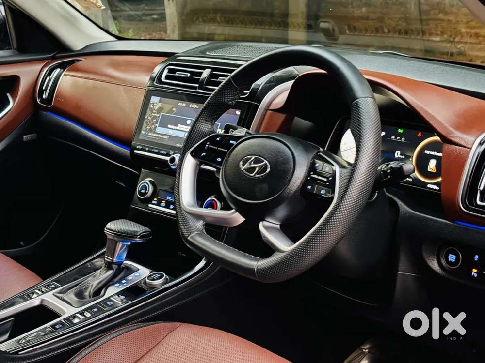 Hyundai Alcazar 2.0 Signature (o) Petrol At 6 Str, 2022, Petrol