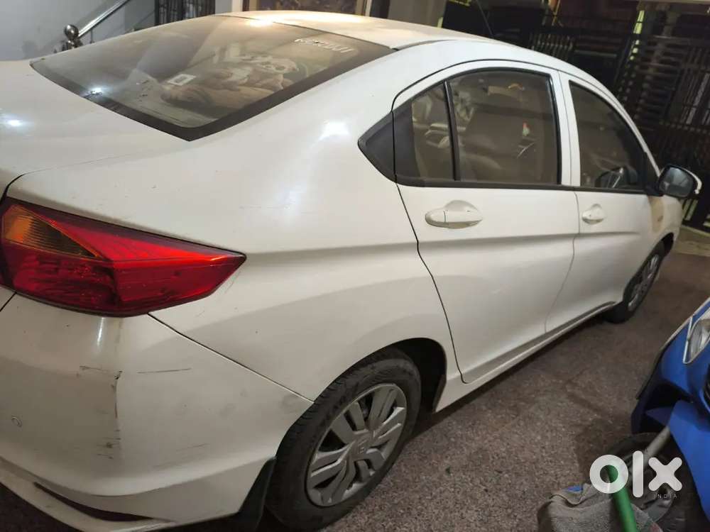 Honda City Petrol Manual 2016 Variant