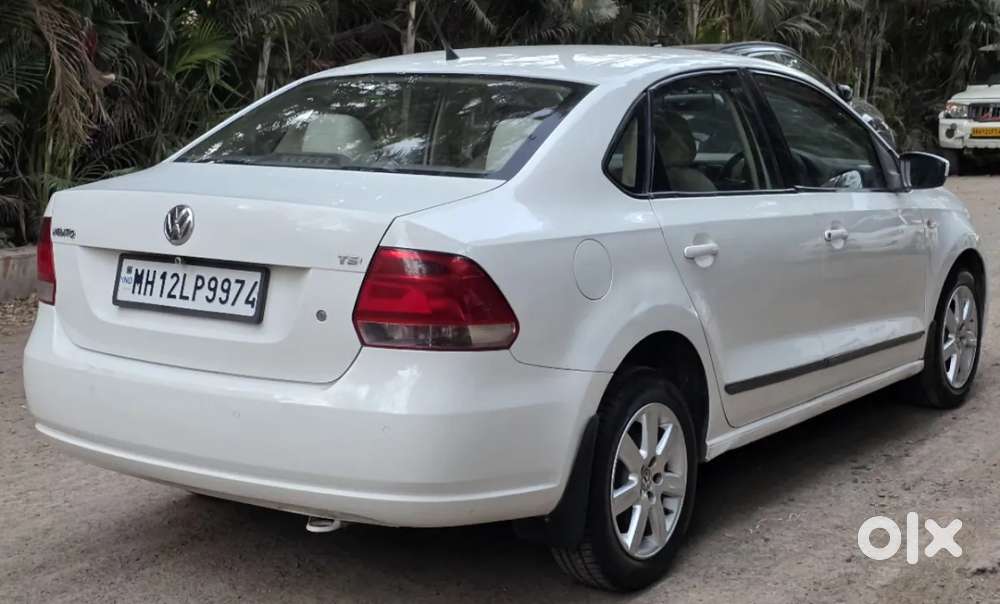 Volkswagen Vento 1.2 Tsi Comfortline At, 2015, Petrol