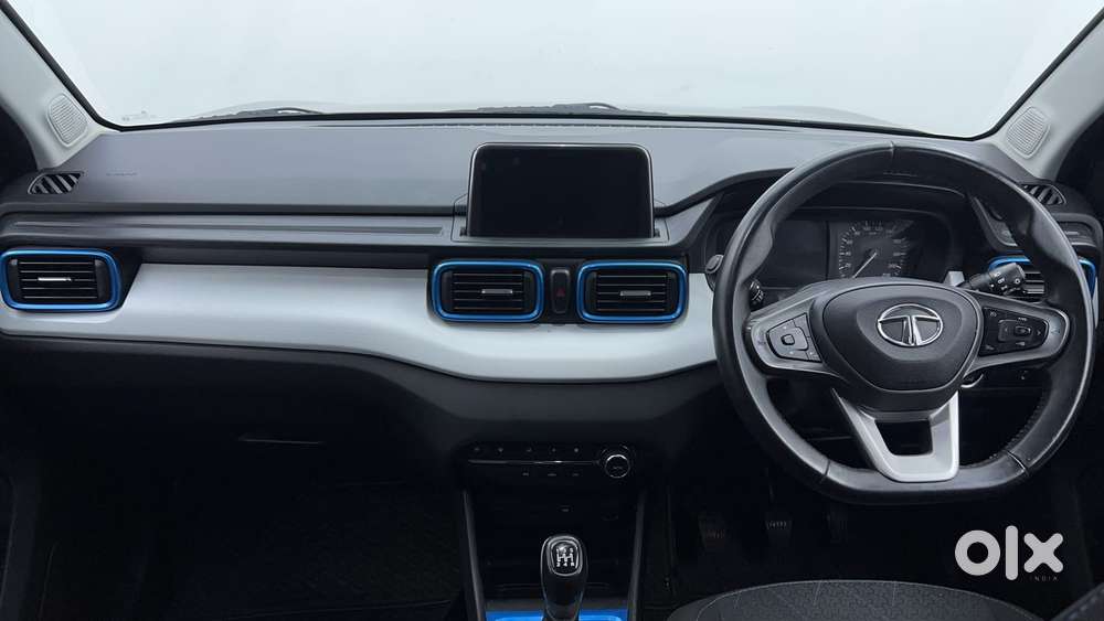 Tata Punch Creative, 2023, Petrol