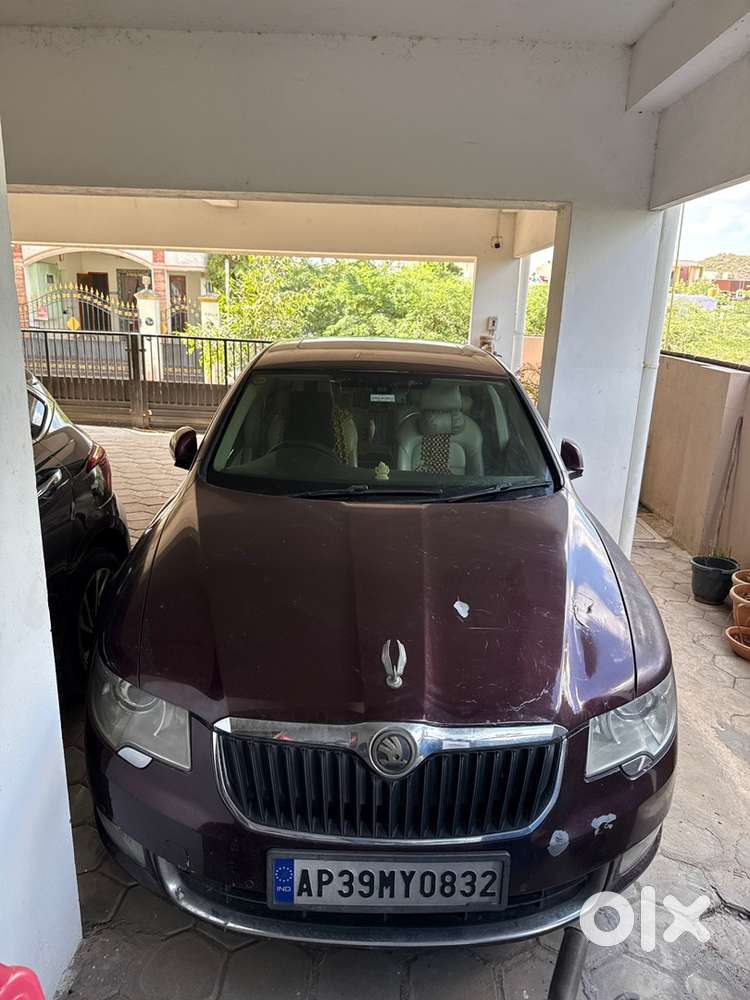 Skoda Superb Diesel Superb 2012