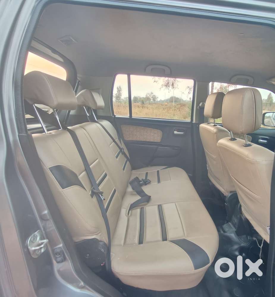 Maruti Suzuki Wagon R Vxi Optional, 2017, Petrol