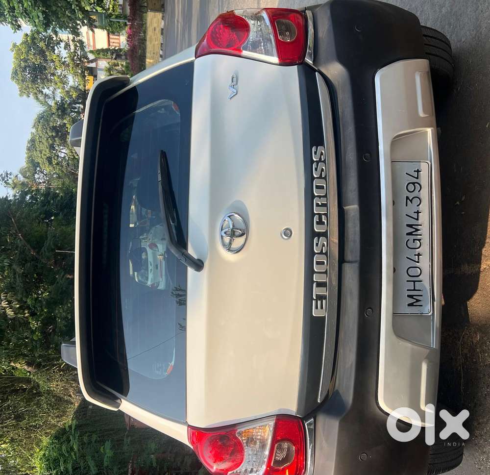 Toyota Etios Liva Cross-d, 2014, Diesel