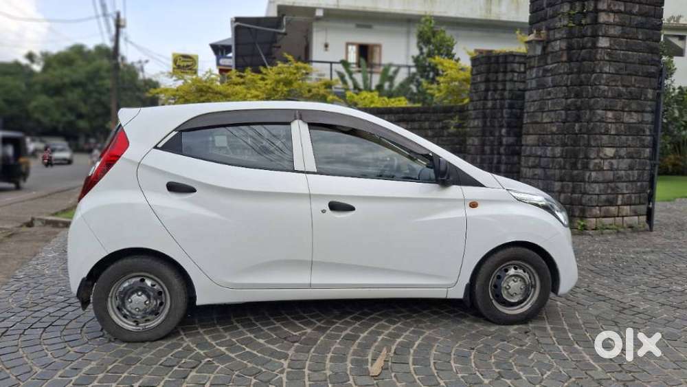 Hyundai Eon Era +, 2017, Petrol