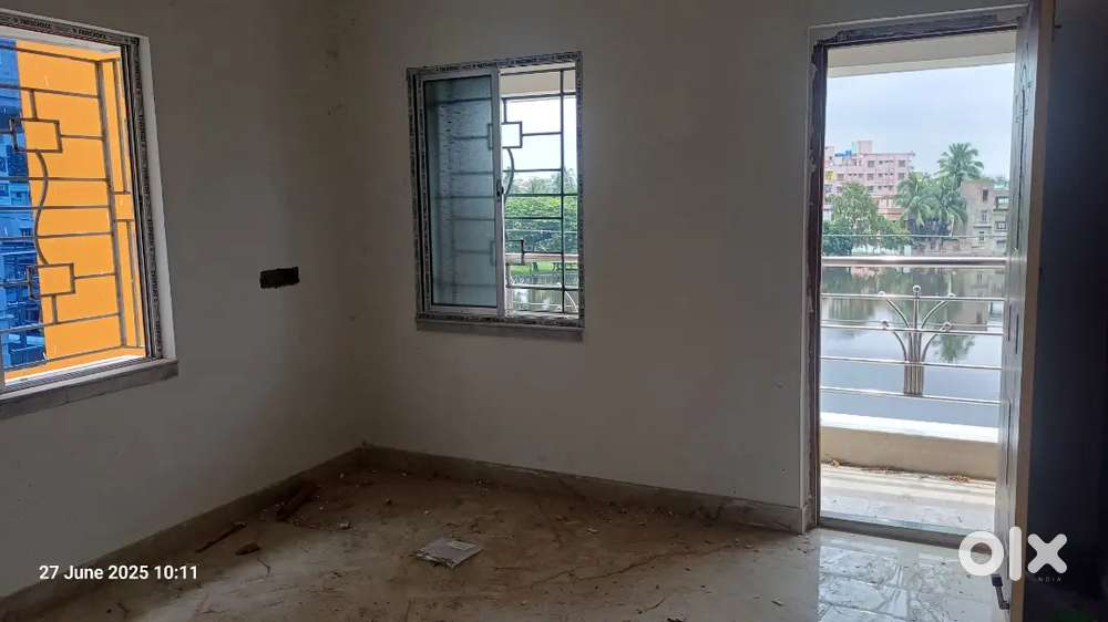 bhk flat sale in bally just 12 lac only For Sale: Houses